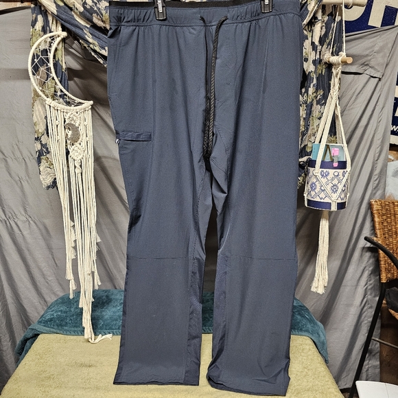 3/$25 🆕 Barco One 4 Pocket Plush Waist Cargo Summit Scrub Pants 2XL in Steel - Picture 1 of 6